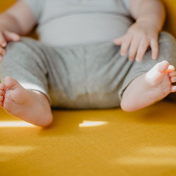 Kenapa Ya Si Kecil Sering Mengeluh Bokongnya Gatal?