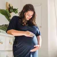 Penyebab Perut Ibu Hamil Sering Kencang di Tiap Trimester