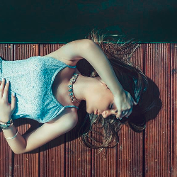 10 Penyebab Sakit Kepala yang Tidak Biasa