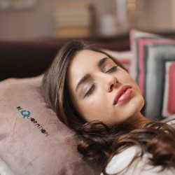 Kondisi Hormon Bisa Memicu 5 Gangguan Tidur Berikut!