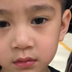 Jari Anak Terjepit Pintu Seperti Rafathar? Begini Cara Menanganinya!