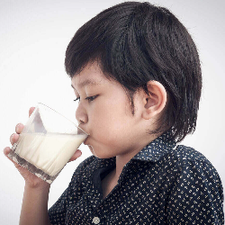Pertumbuhan si Kecil Tak Lengkap Tanpa Asupan Nutrisi dari Susu