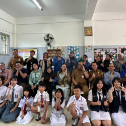 Pemerintah Negara Bagian Selangor Belajar dan Melihat Langsung Vaksinasi DBD di Kalimantan Timur