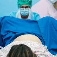 Robekan Perineum Sangat Parah saat Persalinan Normal, Ini Penyebabnya!