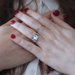 Selain Serangan Jantung, Ini 10 Penyebab Nyeri Dada Sebelah Kanan