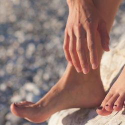 Ini Penyebab Sakit pada Telapak Kaki!