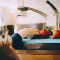 Seberapa Banyak Porsi Buah yang Aman untuk Anak?