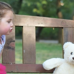 Si Kecil dan Benda Kesayangannya