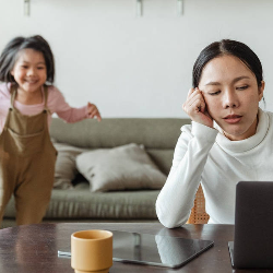 Dituntut Selalu Sehat, Wanita Perlu Konsumsi Suplemen?