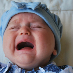 Sama-sama Diare, Si Kecil Alergi Atau Alami Gangguan Saluran Cerna Fungsional?