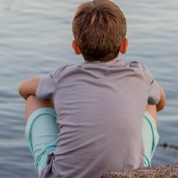 3 Tanda Anak Kurang Kasih Sayang