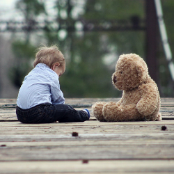 Menghadapi Si Kecil yang Punya Teman Imajinasi