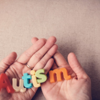 Terapi Seni untuk Anak Autis Selain Menggambar