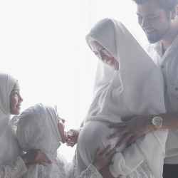 Andi Almira: Didiagnosis Lupus saat Hamil