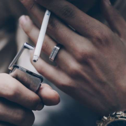 Berada di Lingkungan Perokok Aktif? Ini Cara Menghindarinya!