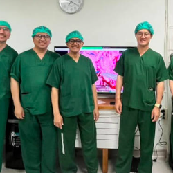 Transplantasi Ginjal Robotik Pertama di Indonesia