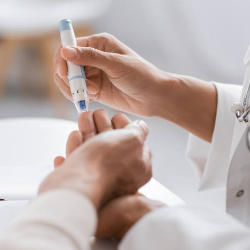 Penanganan Diabetes Secara Holistik: Nutrisi, Medis, dan Monitoring