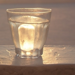 Trik Mencegah Rasa Haus saat Berpuasa