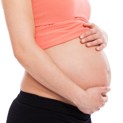 Yuk, Lakukan Tips Ini untuk Mencegah Stretch Mark & Merawat Payudara selama Hamil