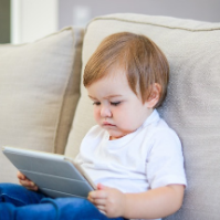 Tips Mendampingi Anak Nonton Channel Online Berbayar