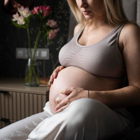 Tips Mengatasi Stres Selama Kehamilan