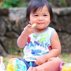 Kurang Serat, Begini Trik Agar Anak Suka Makan Buah dan Sayur!