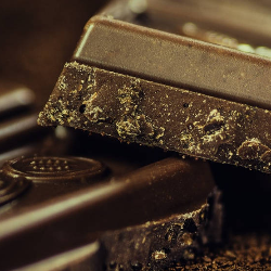 Ungkapkan Banyak Cinta Bisa Membuat Lebih Bahagia