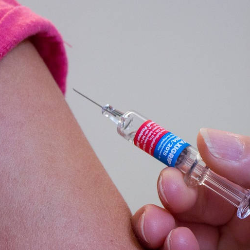 Keterlambatan Vaksinasi HPV, Komitmen Pemerintah Dipertanyakan