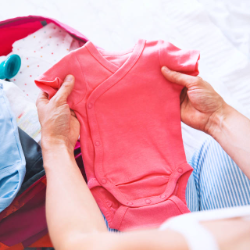Waktu Terbaik untuk Belanja Baju Bayi
