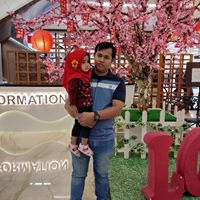 Desi Wahyuni