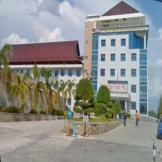 Rumah Sakit Umum Pekanbaru Medical Center